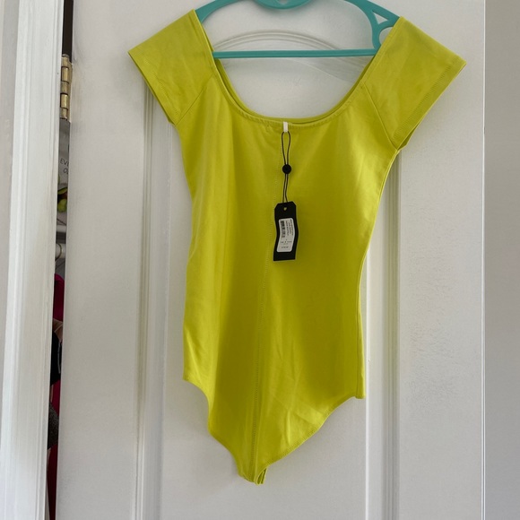 Brand New with Tags Rag & Bone Nadia Bodysuit in Lime green - Picture 3 of 6